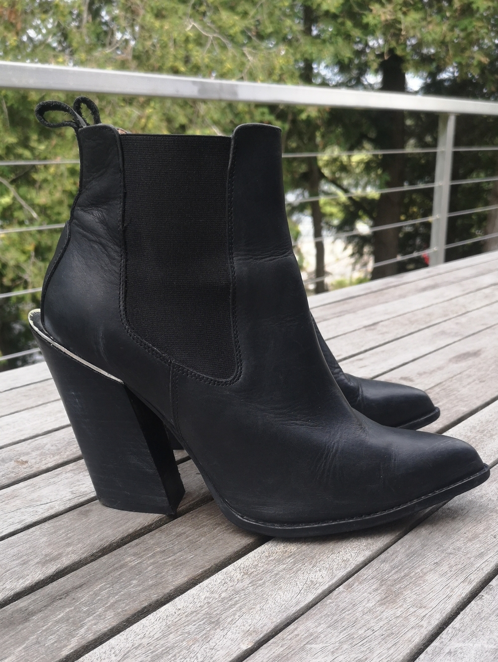 L'INTERVALLE  black heeled ankle boots